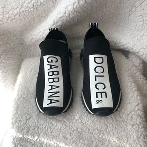 D&G tennis shoe